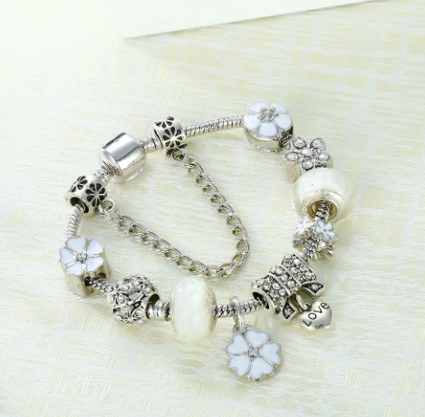 Pulsera Charms "EMI"